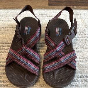 Women’s Skechers Reggae- Rise & Shine Sandal.